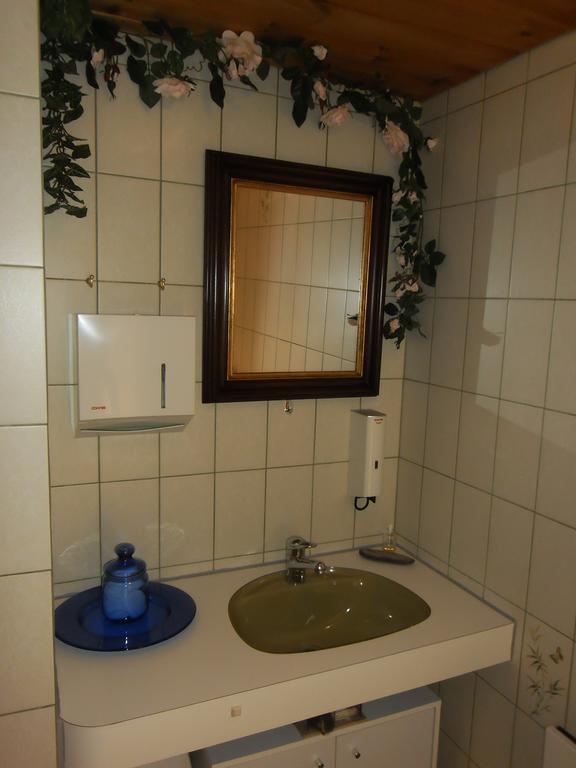 Casa Job - Gasthaus - Sauna, Whirlpool - Trun Exterior foto